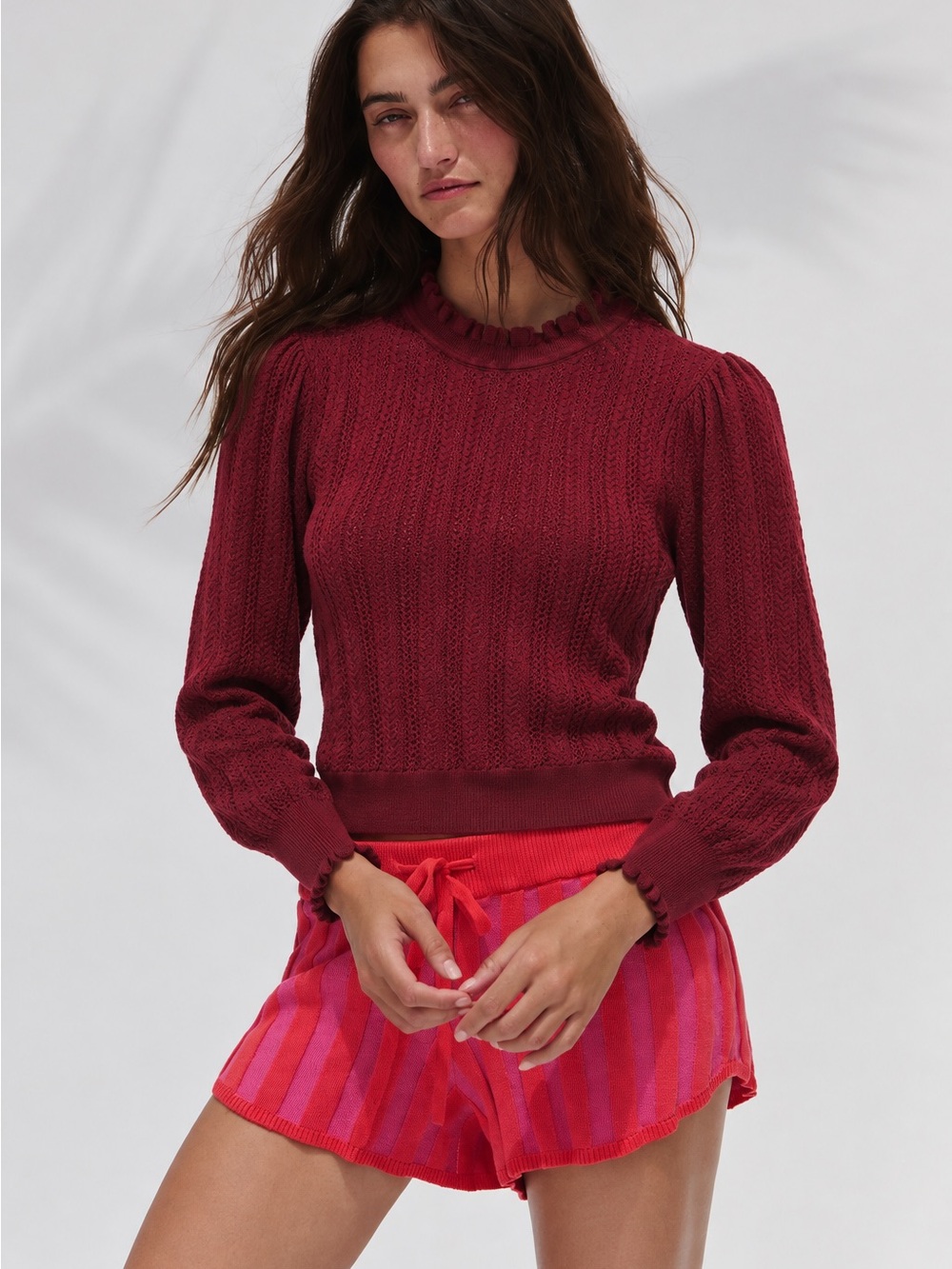 202. Women’s Ribbed Crewneck Sweater - Burgundy